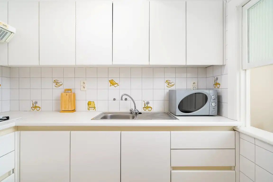 Studio met adembenemend zeezicht foto 12