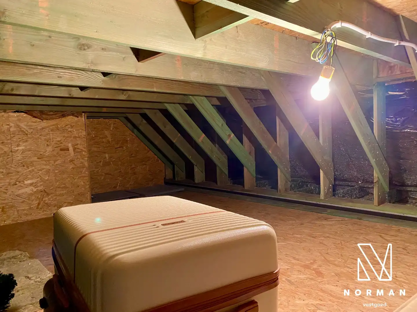 Energiezuinig en recent appartement met garage te huur in Lendelede foto 11