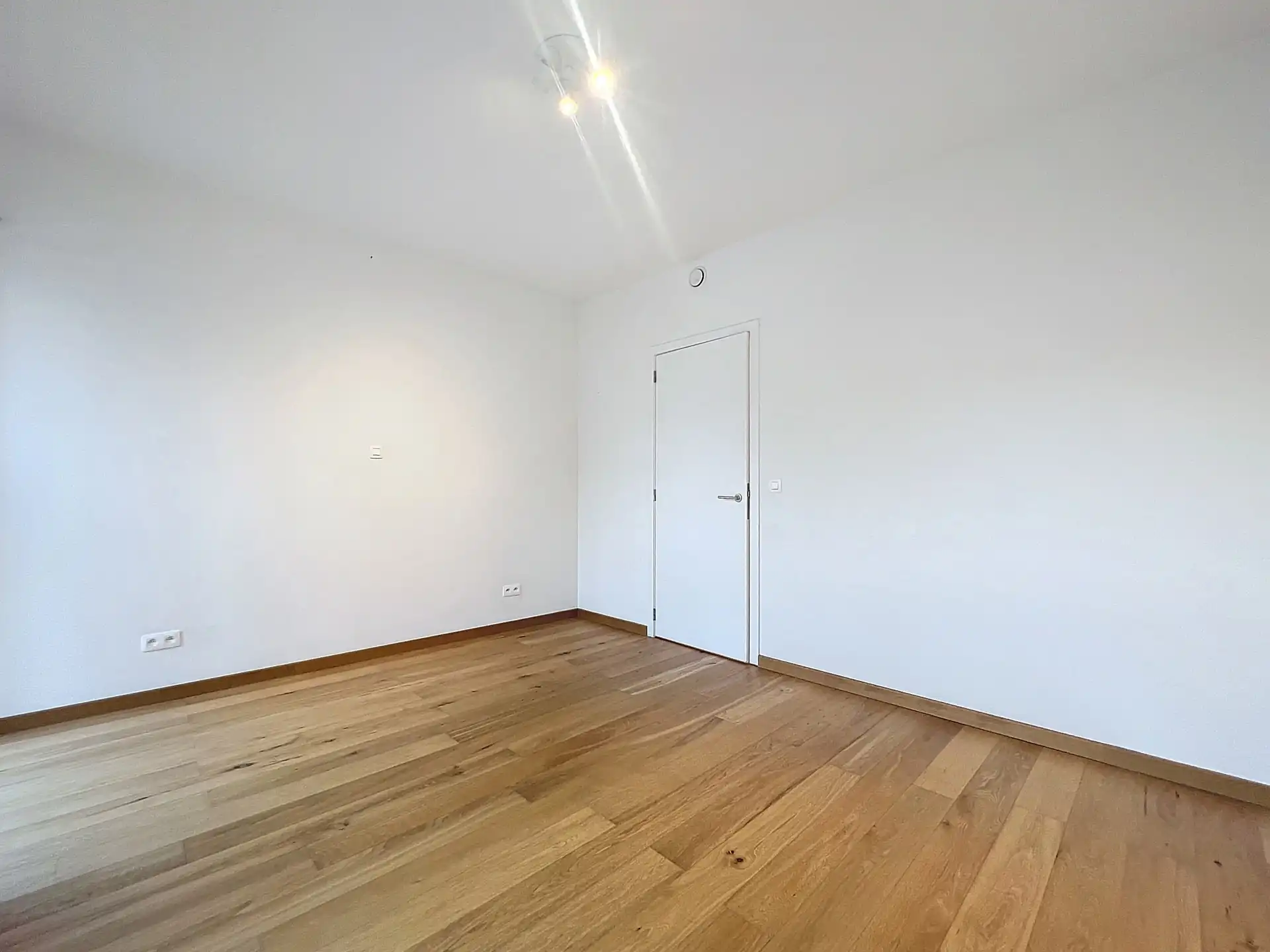 Appartement met 2 slaapkamers + terras van ±12 m² foto 4