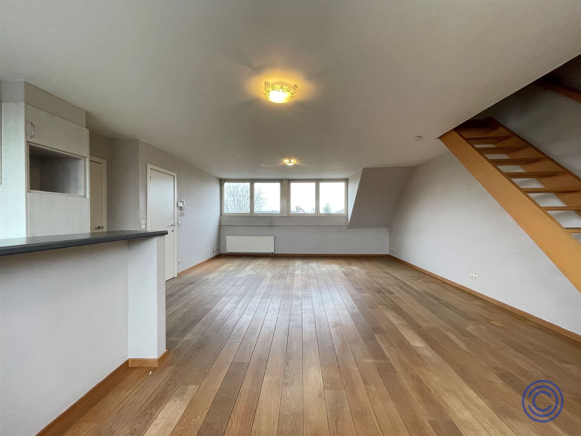 Instapklaar appartement in cetrum Hove! foto 3