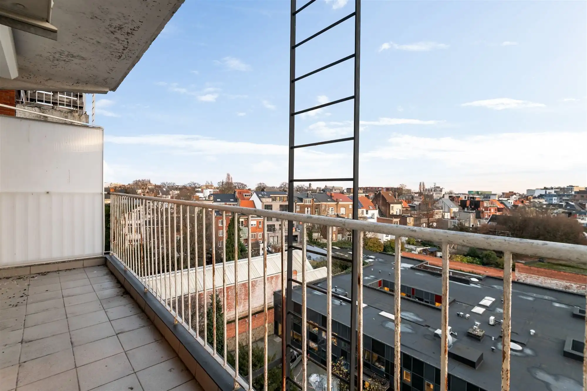 Royaal appartement met 4 slaapkamers op centrale locatie foto 11