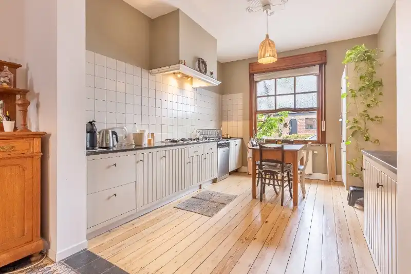 Rustig gelegen gezinswoning met groen uitzicht foto 2