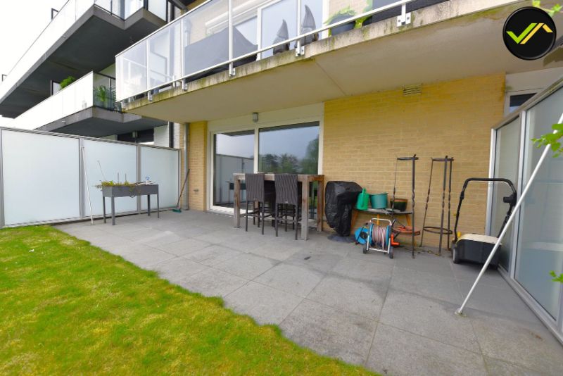 Te huur: Energiezuinig appartement in Sint-Laureins met 2 slaapkamers, tuin, garage en parkeerplaats foto 4