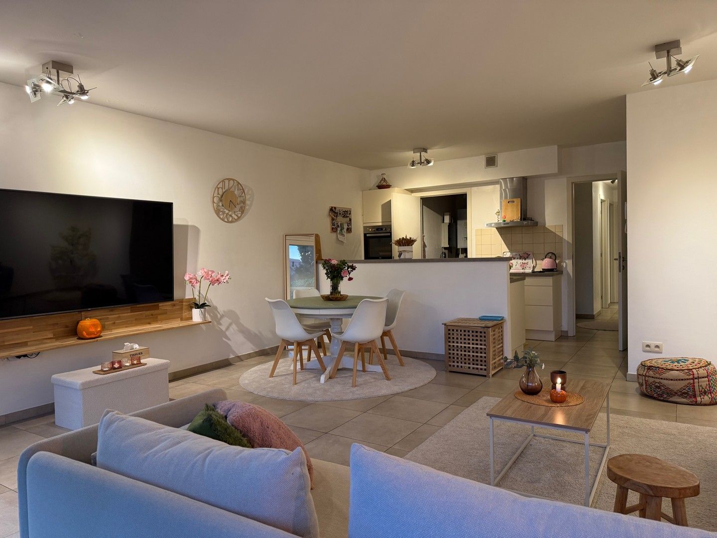 Comfortabel gelijkvloers appartement met tuin. foto 4