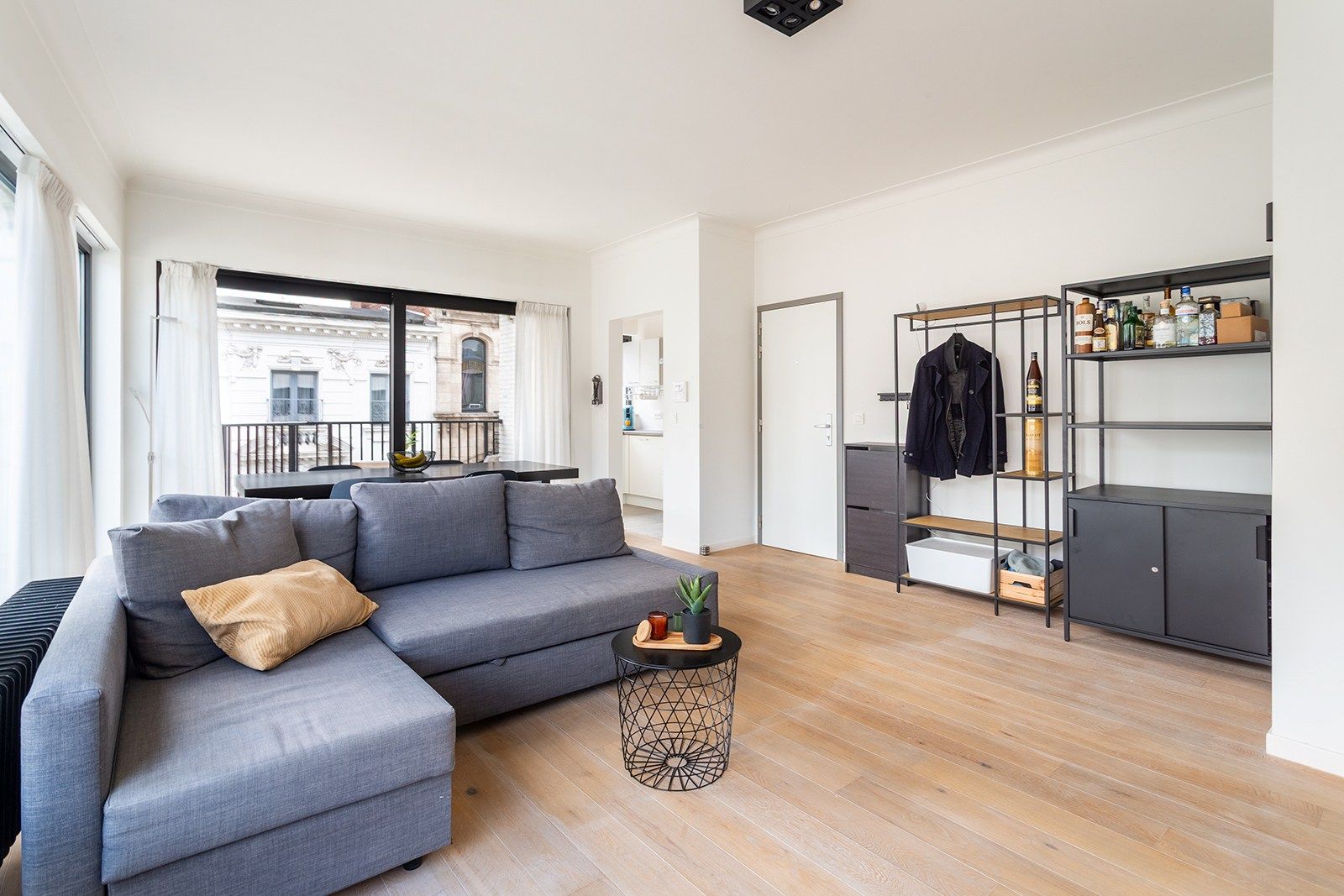 Zonnig appartement met 2 slaapkamers en terras foto 3