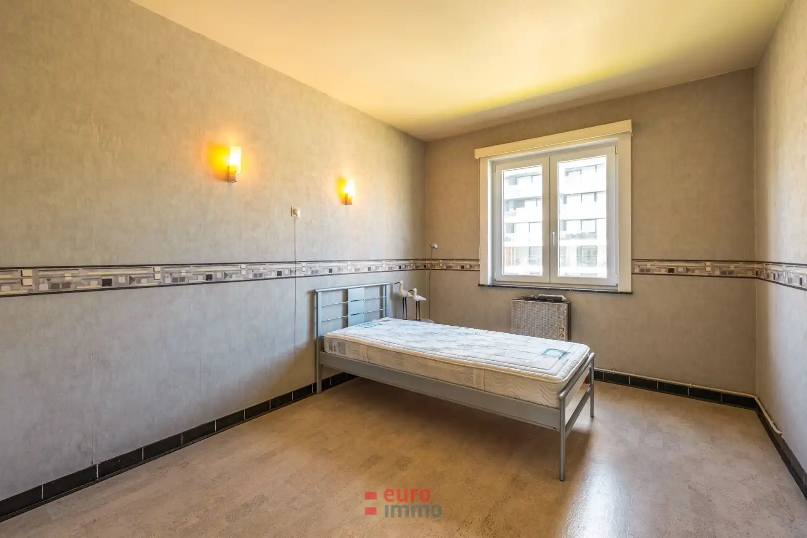 Appartement met 3 slaapkamers aan de rand van de villa-wijk! foto 8