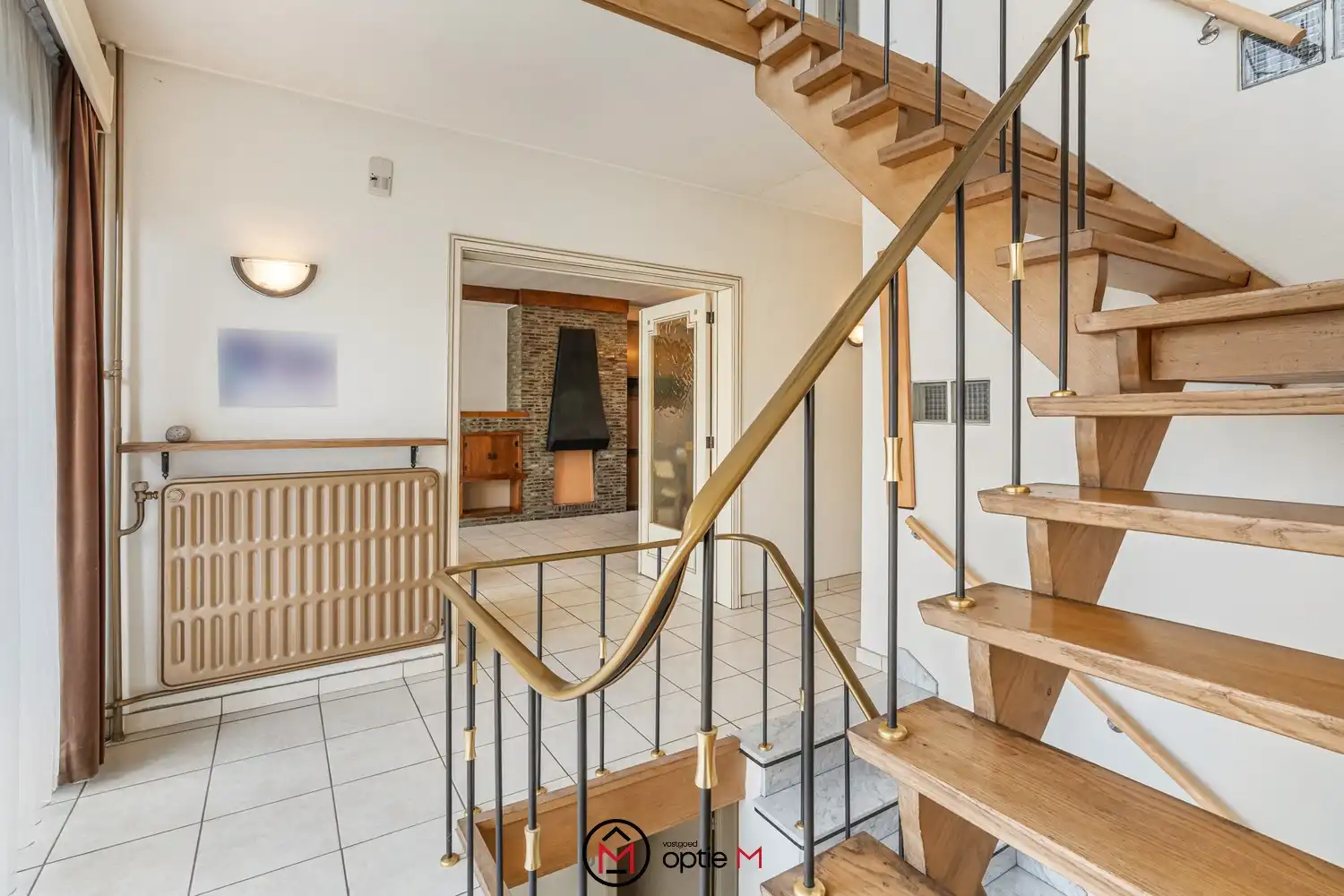 Karaktervolle woning met tuin te koop in centrum Bilzen foto 6