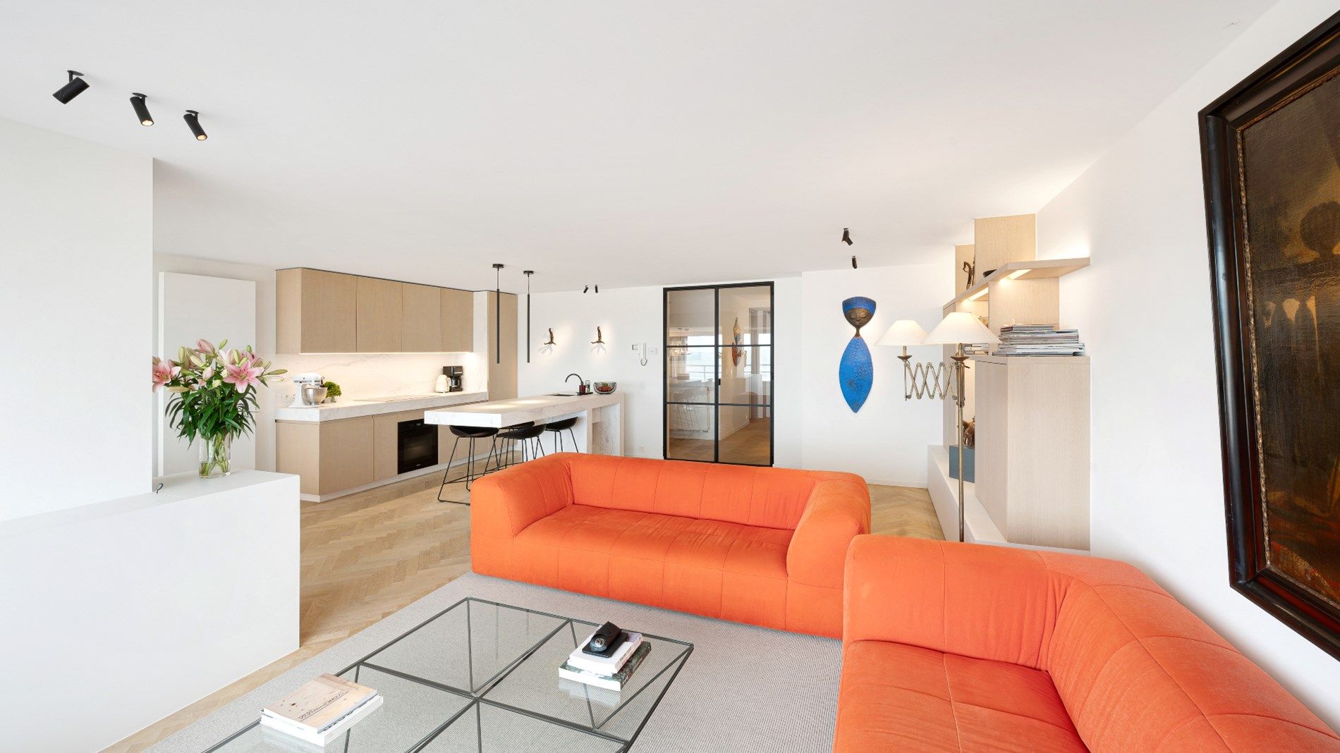 Luxueus vernieuwd appartement op de Zeedijk vlakbij het Rubensplein te Albertplage. foto 8