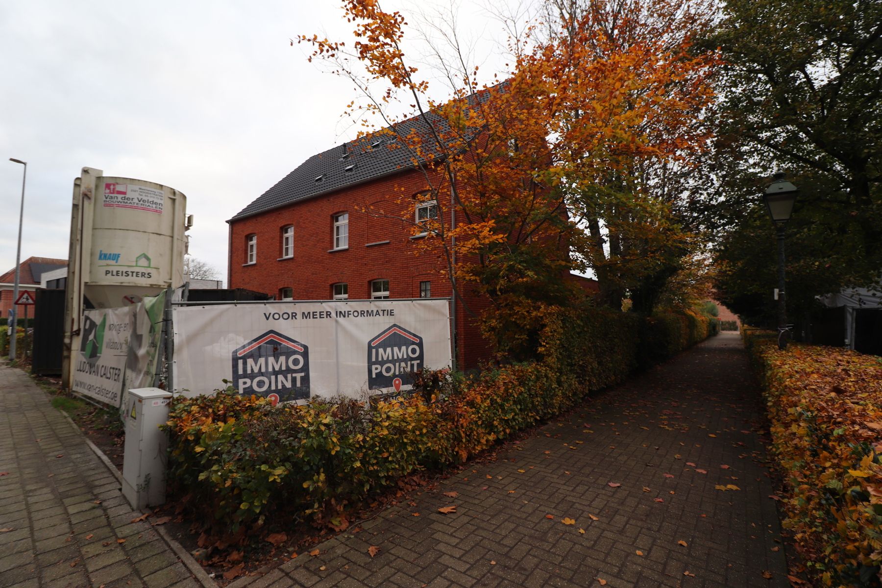 Energiezuinige nieuwbouwwoning met 4 slaapkamers op perceel van ca 365 m² foto 4