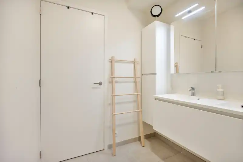 MODERN KWALITATIEF AFGEWERKT APPARTEMENT IN CENTRUM NAZARETH - DE PINTE foto 14