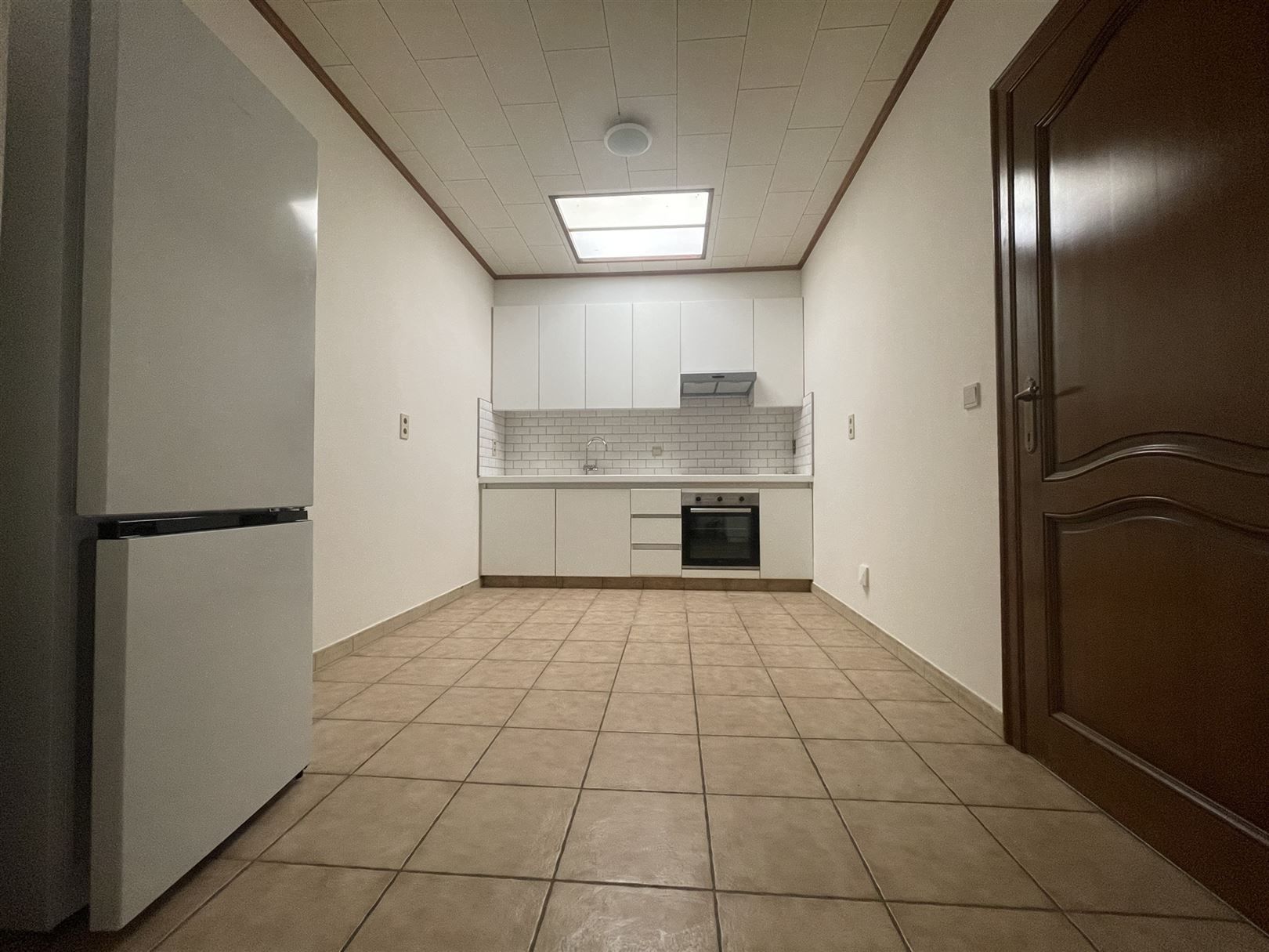 Ruim appartement met eigen inkom te huur in hartje centrum onmiddellijk beschikbaar foto 5
