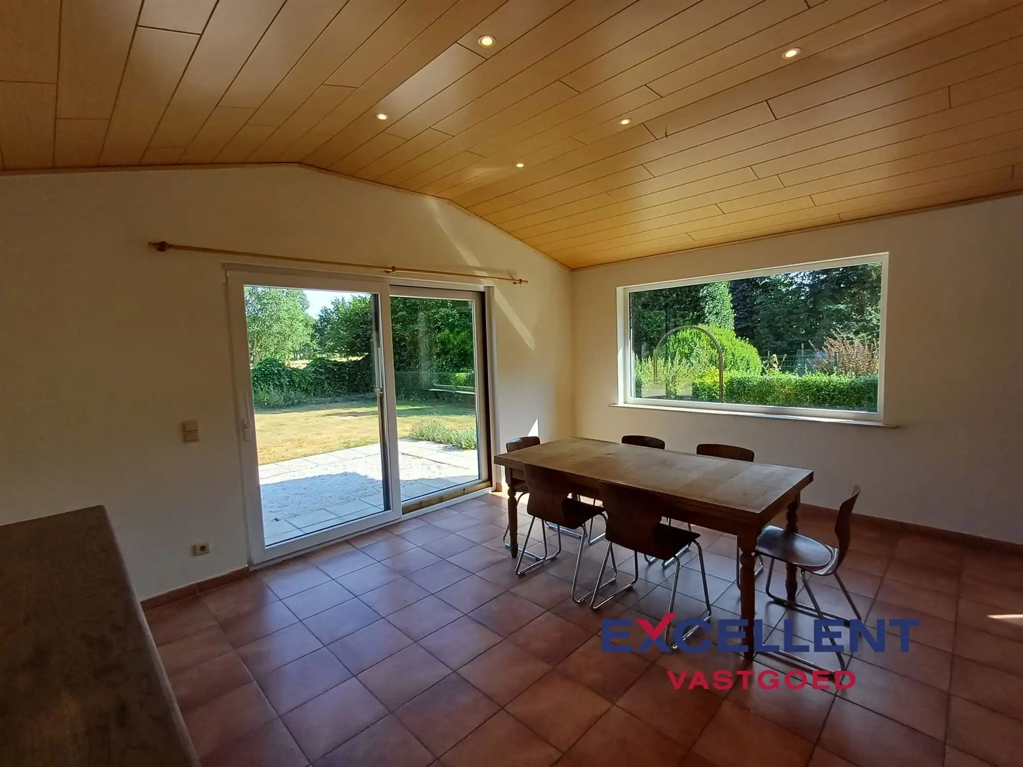 Mooie bungalow in groene omgeving te Zulte-Machelen foto 3