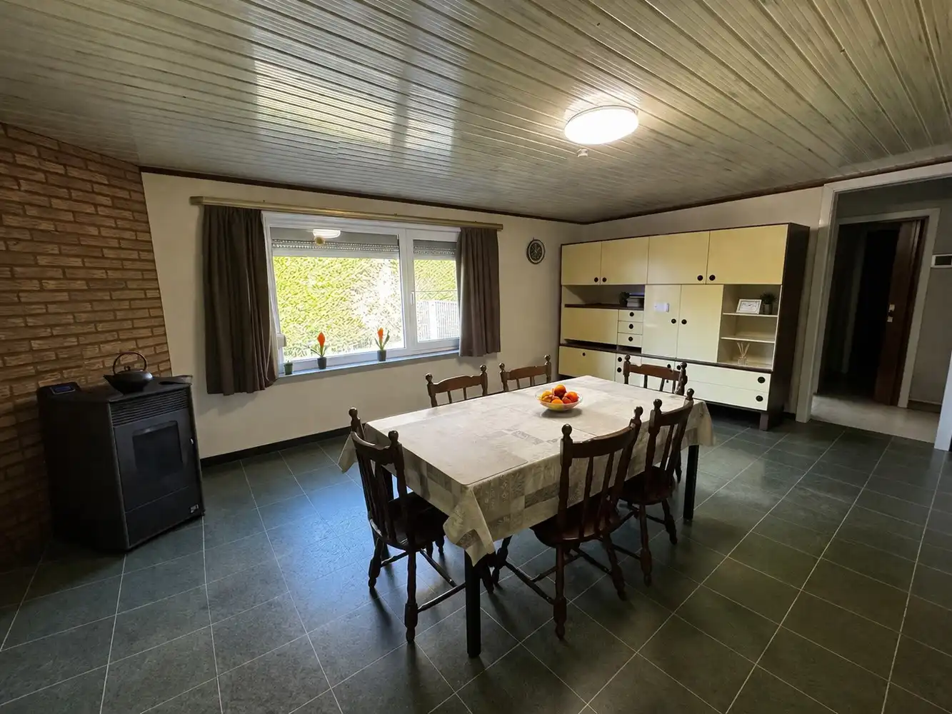 Ruime gezinswoning op topligging in Bilzen foto 7