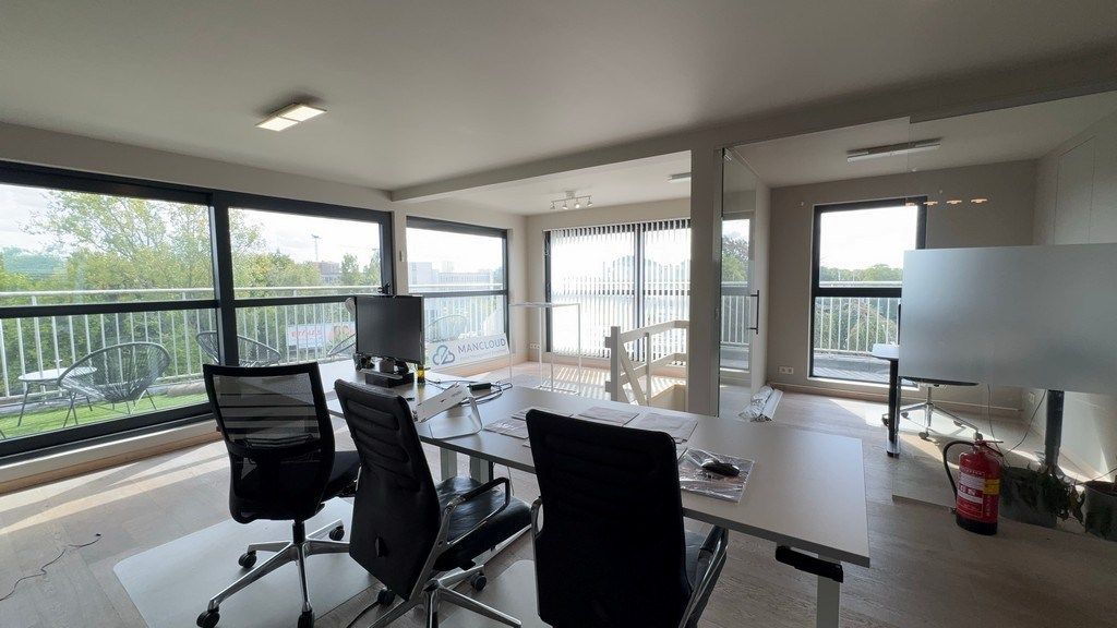 Instapklare kantoorruimte te huur aan De Sterre in Gent foto 7