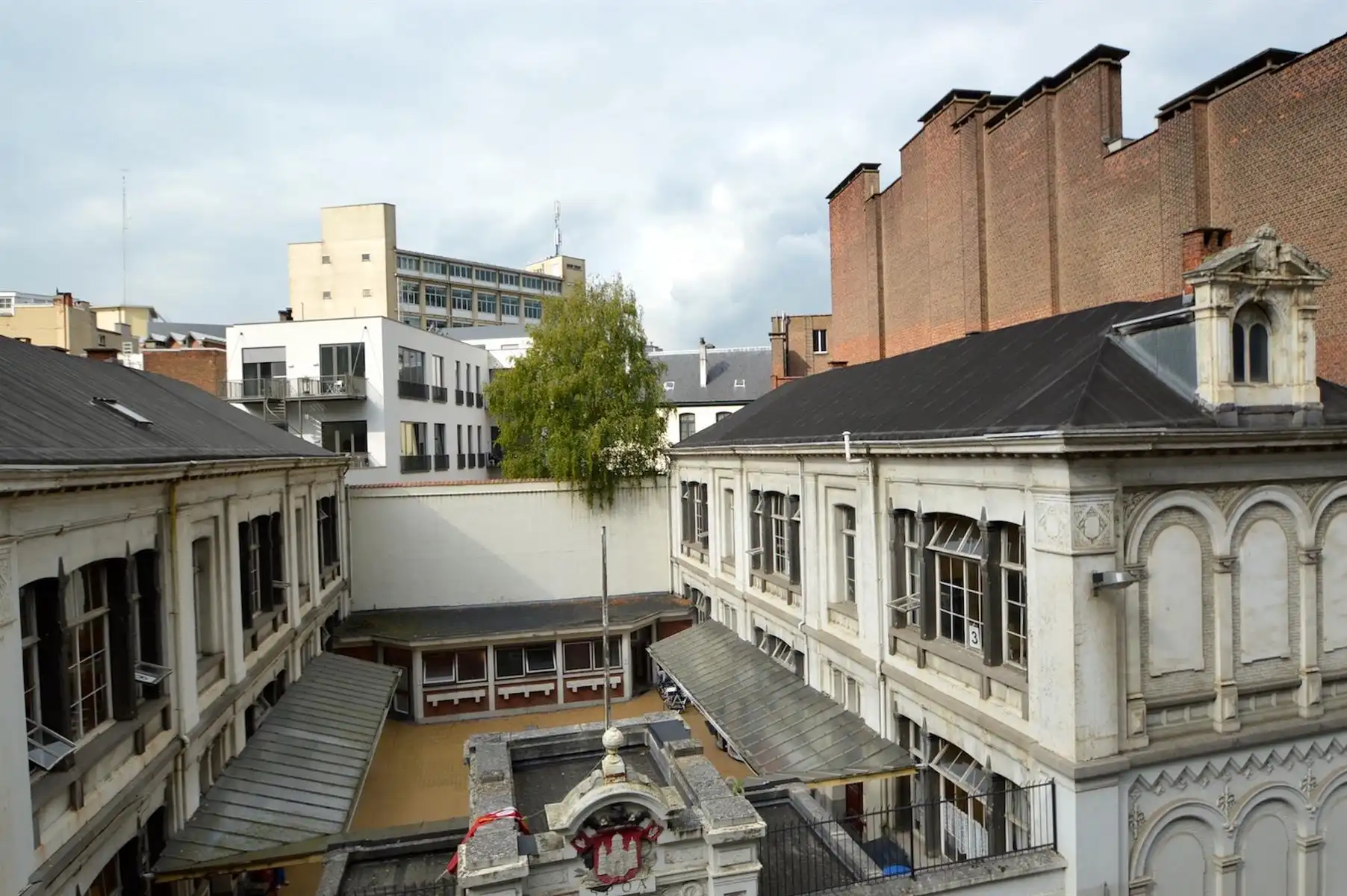 ANTWERPEN - GEMEUBELD appartement nabij Meir en centraal station foto 9