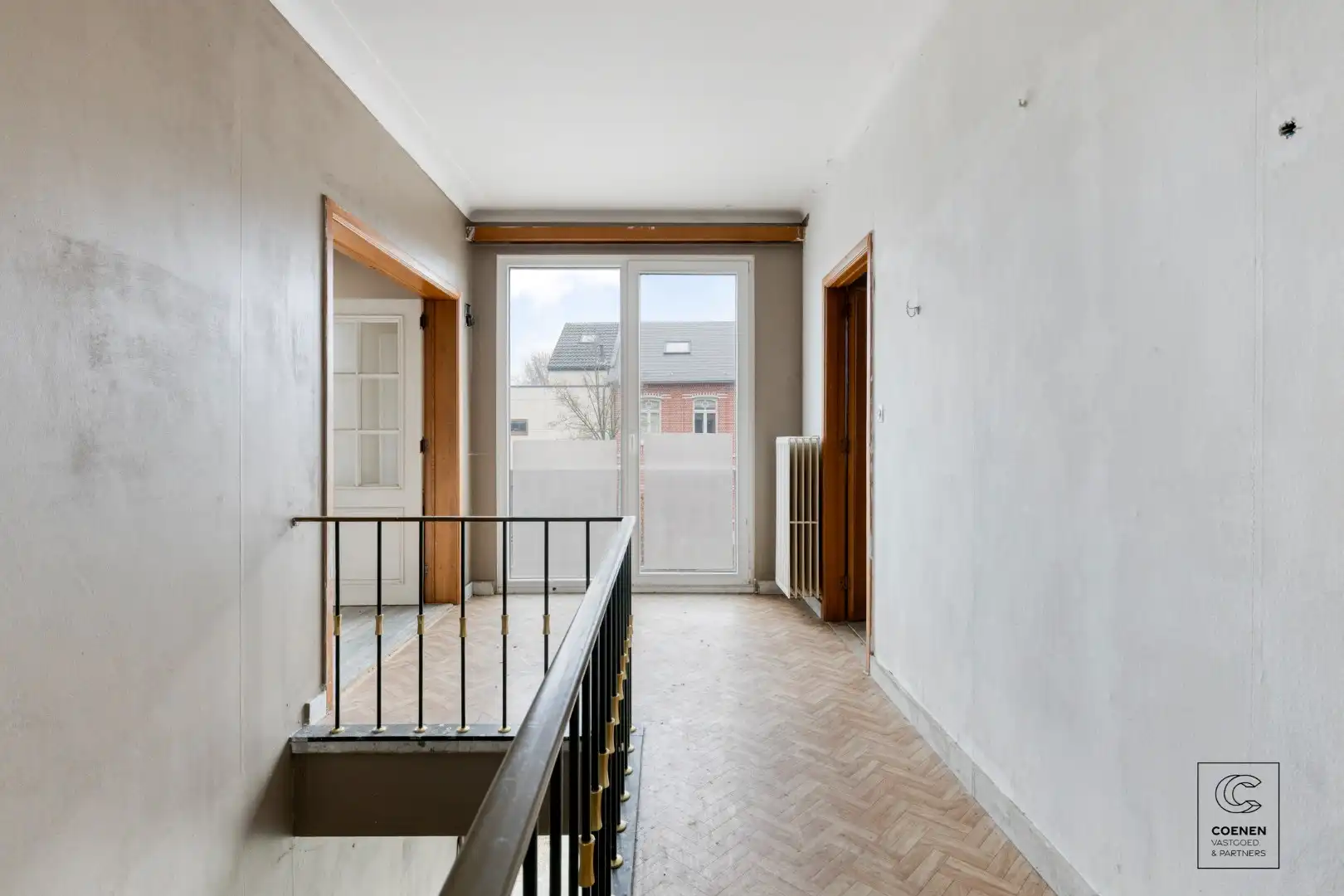 Te renoveren appartement van ca. 120 m² op een gunstige ligging te Kessel! foto 5