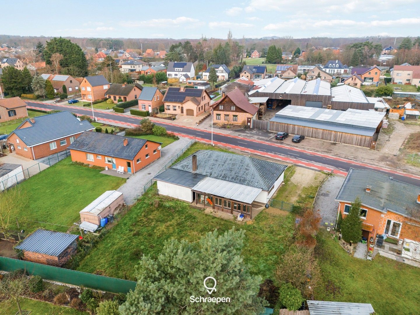 Gelijkvloerse woning op zuidoostelijk perceel van 10,5 are én straatbreedte van maar liefst 30 meter! foto 31