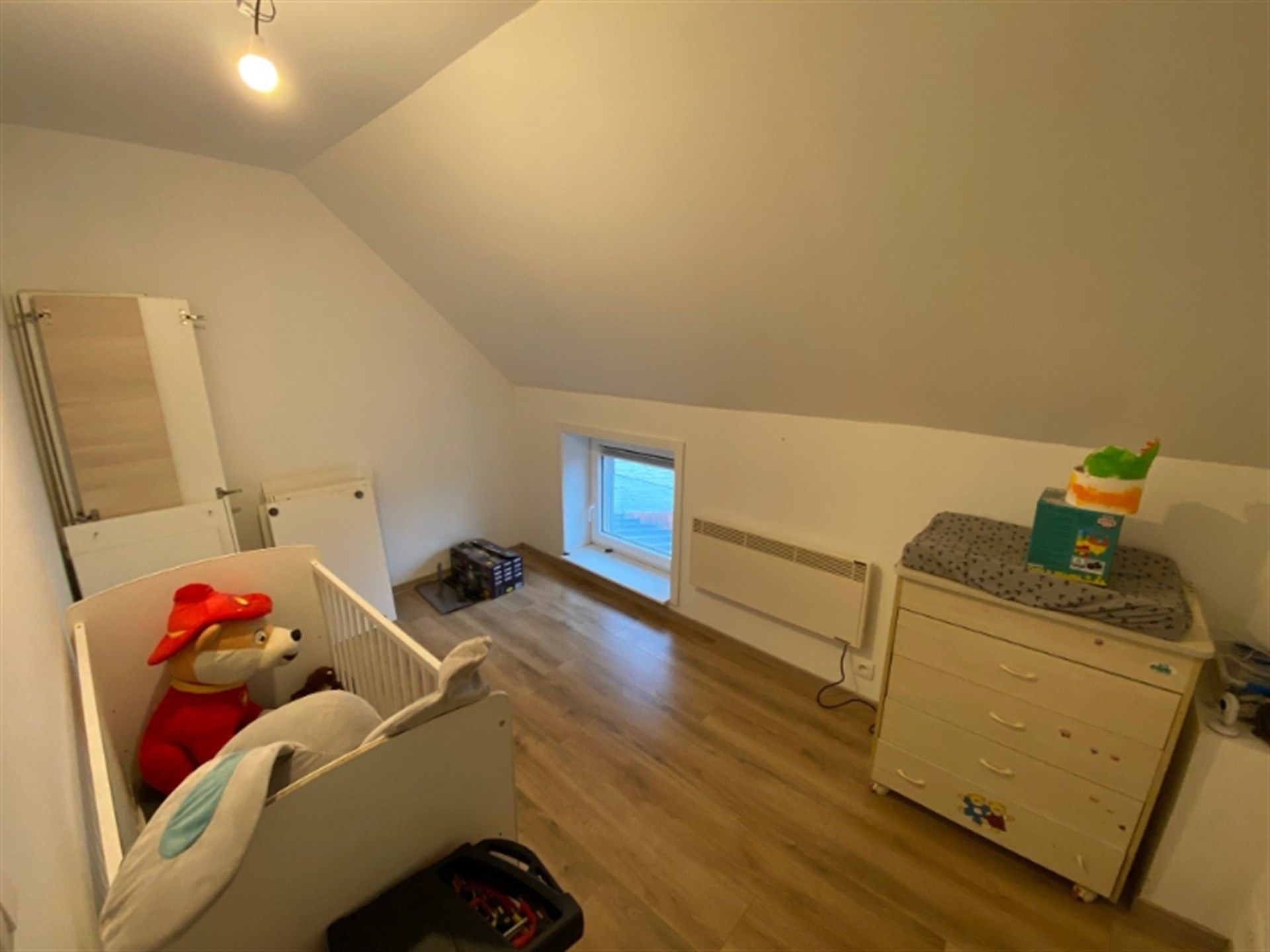 Woning met 2 slaapkamers nabij station van Erembodegem foto 11