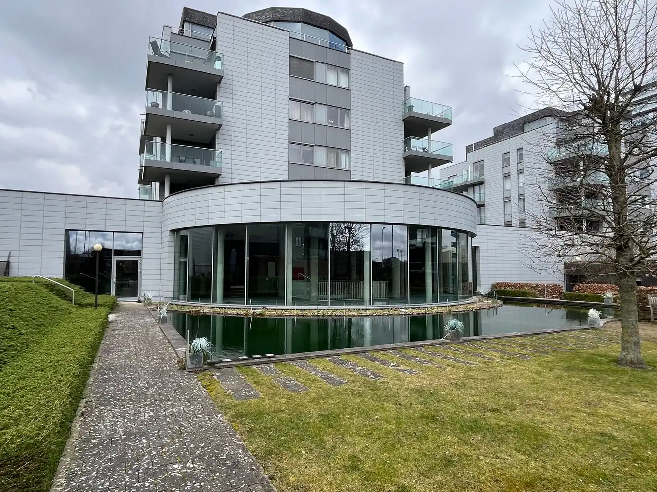 799m² Kantoren/showroom foto 3