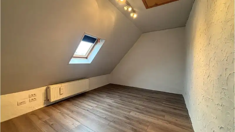 Comfortabele 3-slaapkamerwoning met ruim Terras te huur in Brugge foto 12