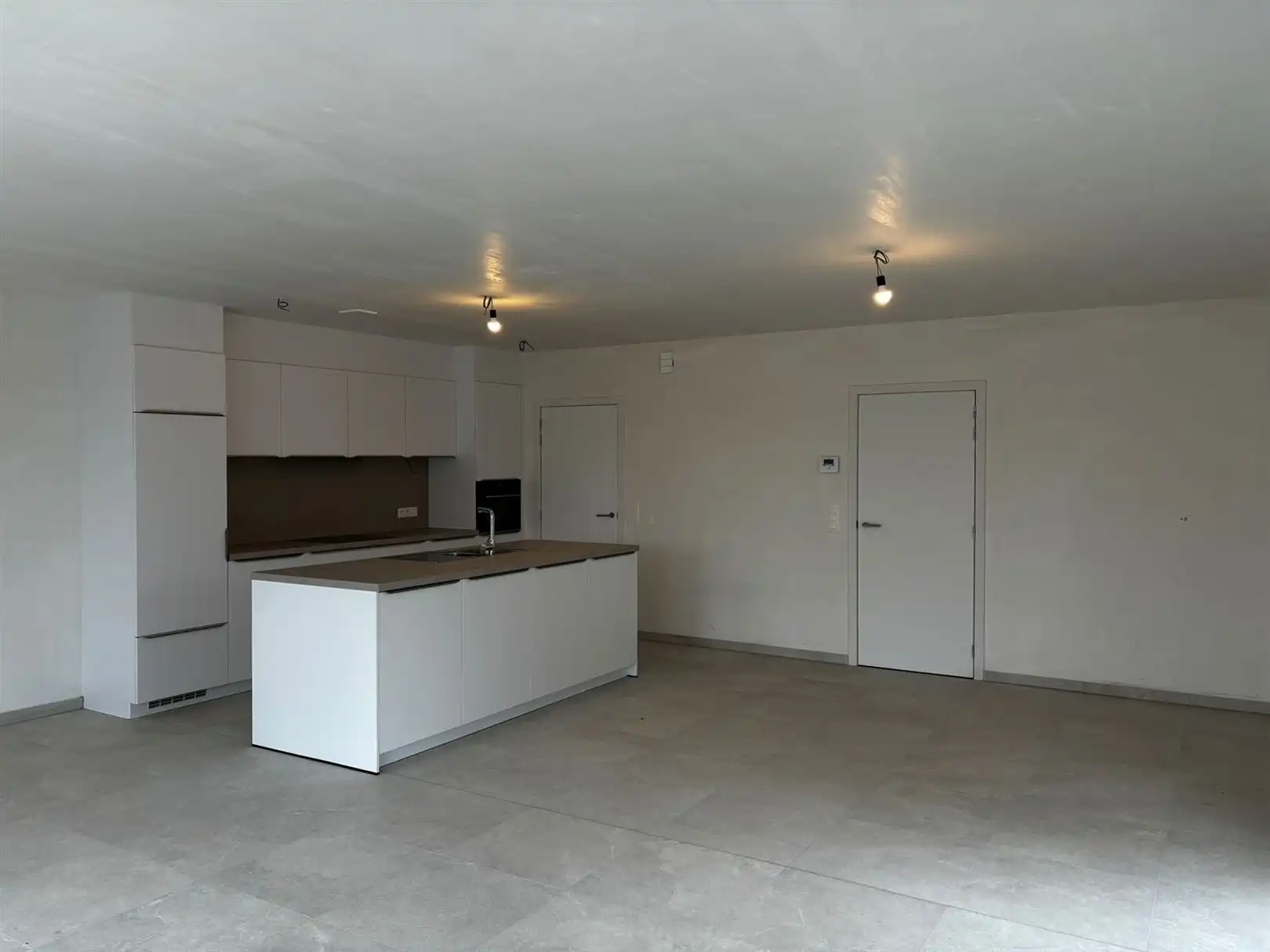 Nieuwbouw met 4 slaapkamers foto 11