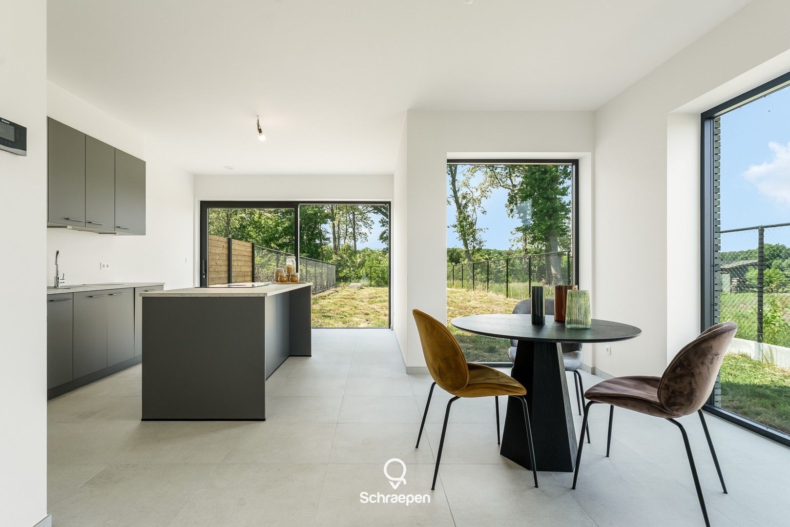 Instapklare BEN-woning met 3 slpks, hoogwaardige afwerking en aangename tuin te Heppen! foto 3
