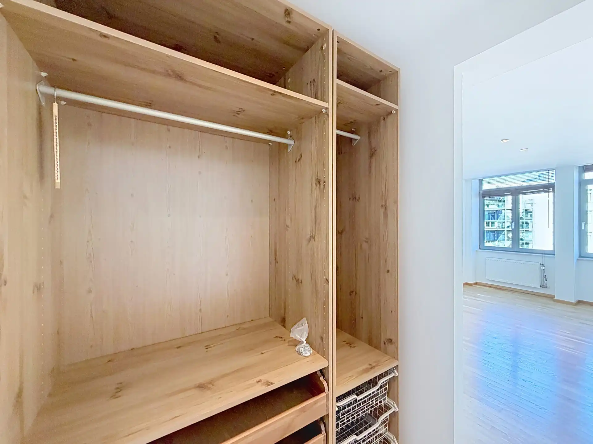 Appartement met 2 SLPK in het hooggelegen deel van St-Gillis foto 11