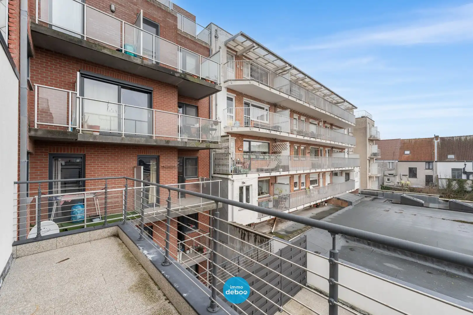 Instapklare bel-etagewoning van 260 m², volledig gerenoveerd in 2024, EPC B en zuidgerichte tuin nabij centrum en zee foto 23