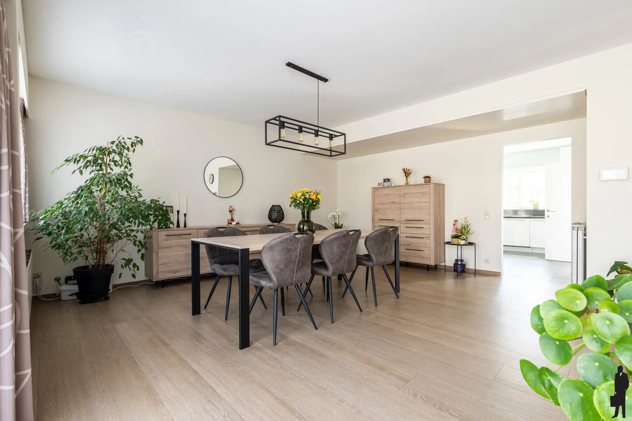 Ruim duplex app met 5 slpks, terras + privatieve tuin foto 6