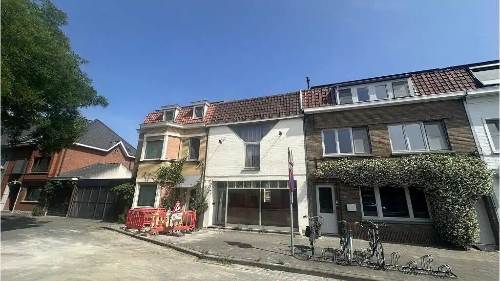 Commerciële ruimte te koop Dorpsstraat 57 - 8200 Sint-Michiels