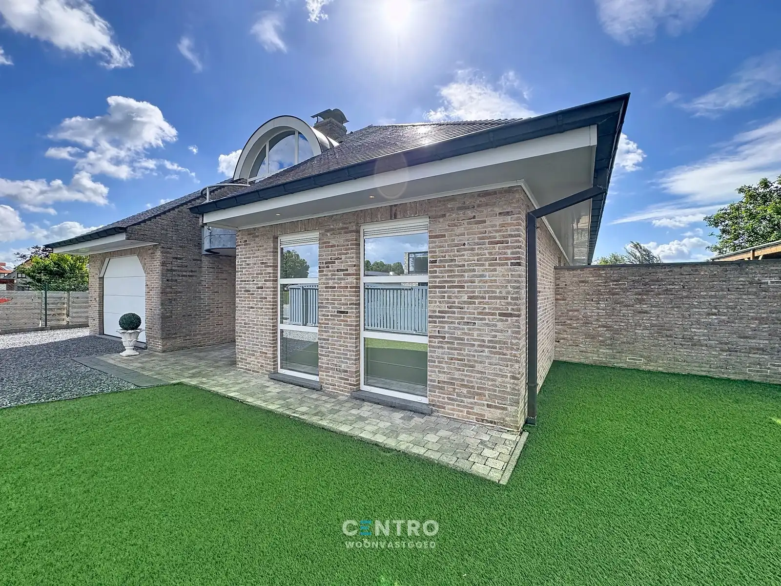 Onmiddellijk instapklare woning met 4 slpks, bureel én ZUIDger. tuin! foto 21