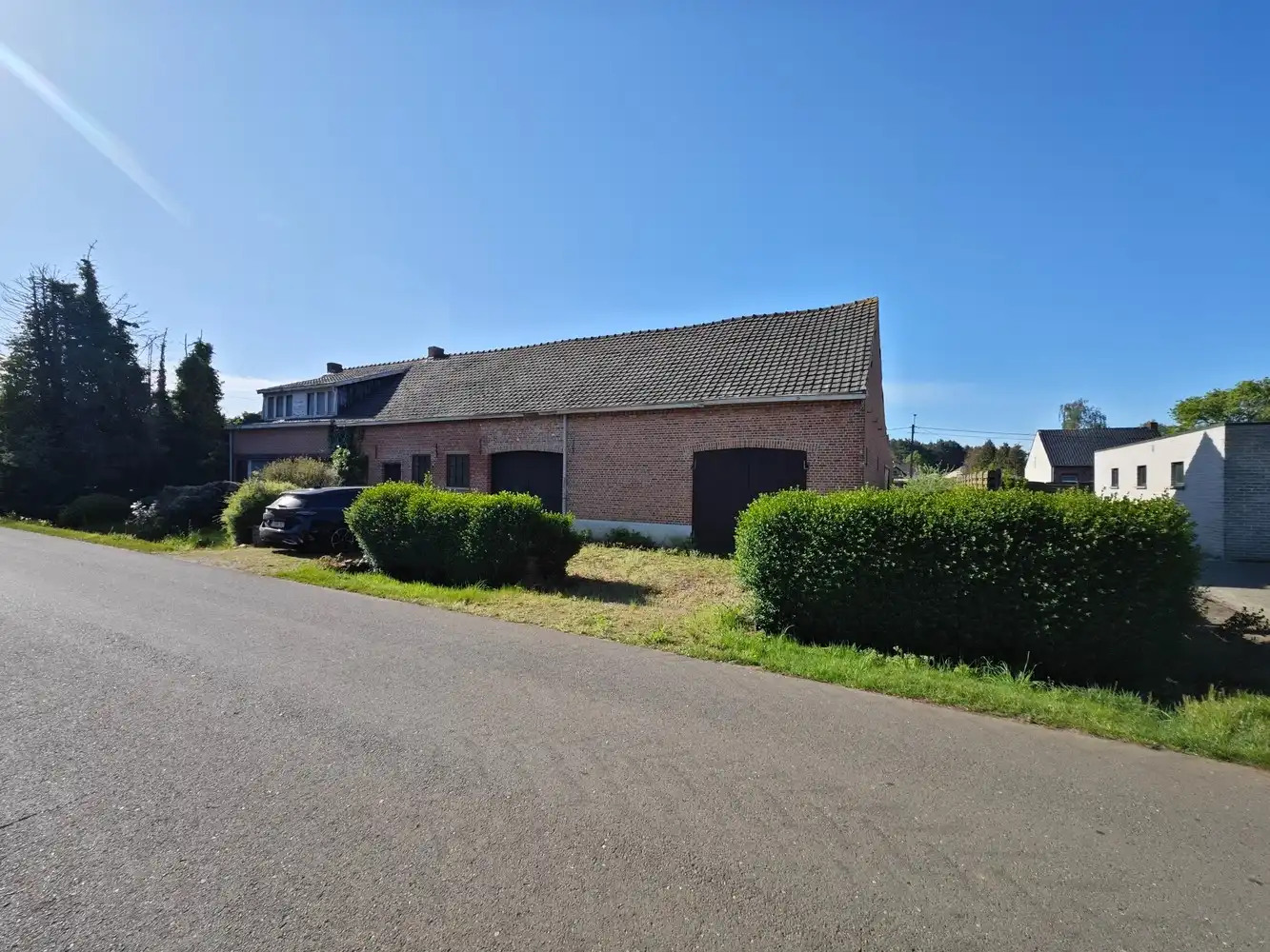 Hoofdfoto van de publicatie: Te renoveren/weder op te bouwen langgevelhoeve