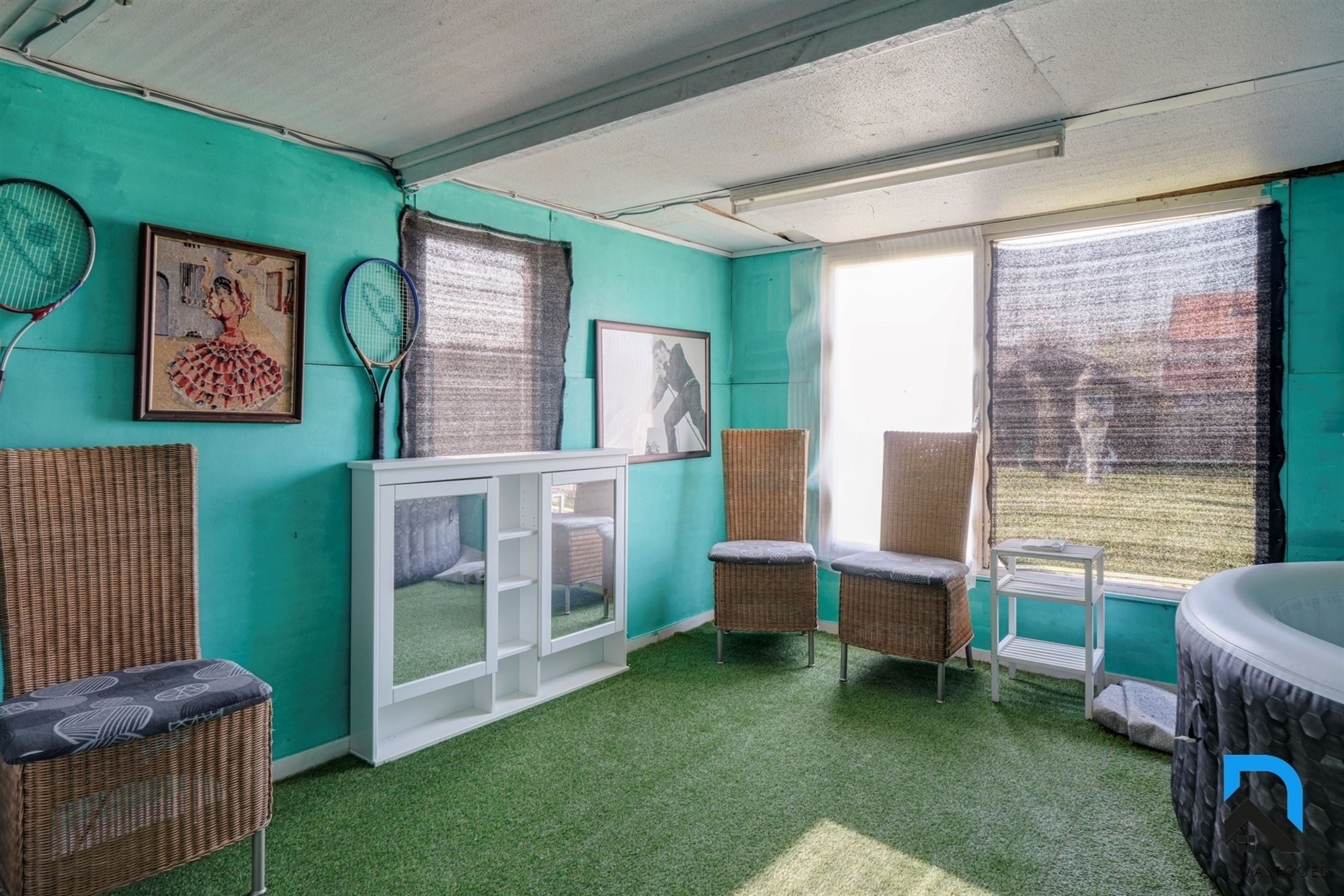 Ruime woning met grote tuin en dubbele garage foto 25