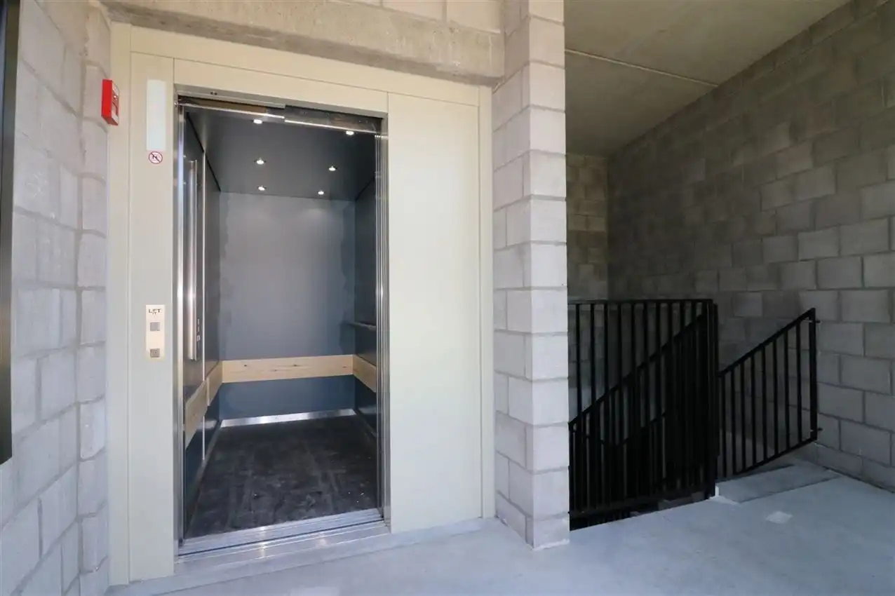 Gelijkvloers appartement, 2 slpk., autostaanplaats foto 35