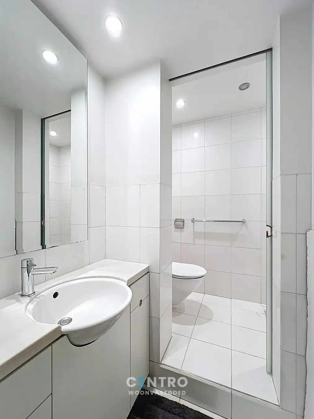 Appartement op AAA-locatie: ruim (127m²), ZONNIG doorloopappartement op de Grote markt (o.a. 2 slpk, dressing, 2 badk, 2 terrassen). foto 27