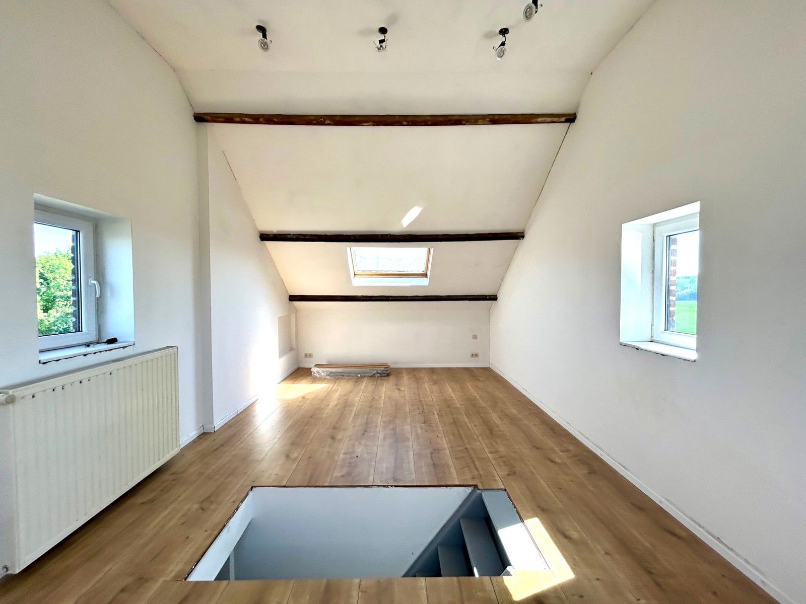 Karaktervolle gezinswoning met 4 slaapkamers en tuin foto 24