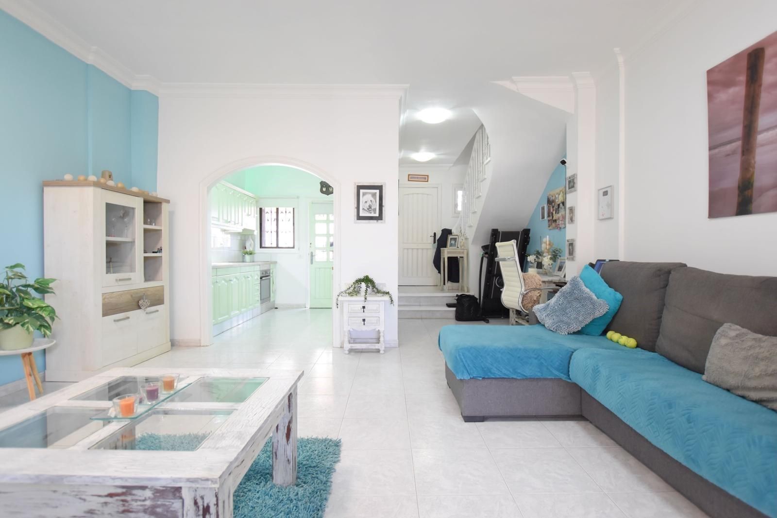 Charmante woning met twee slaapkamers foto 4