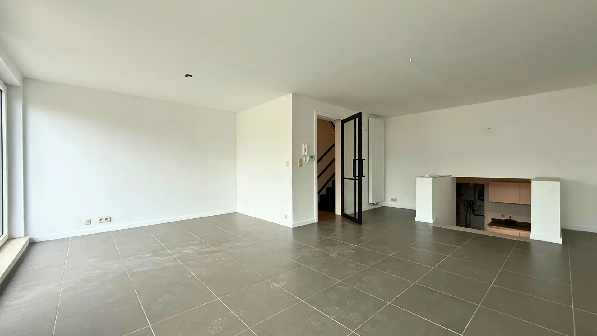 Appartement foto {{pictureIndex}}