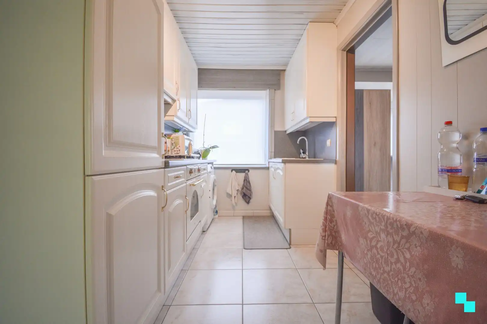 Goed onderhouden, te renoveren woning te Houthulst foto 4