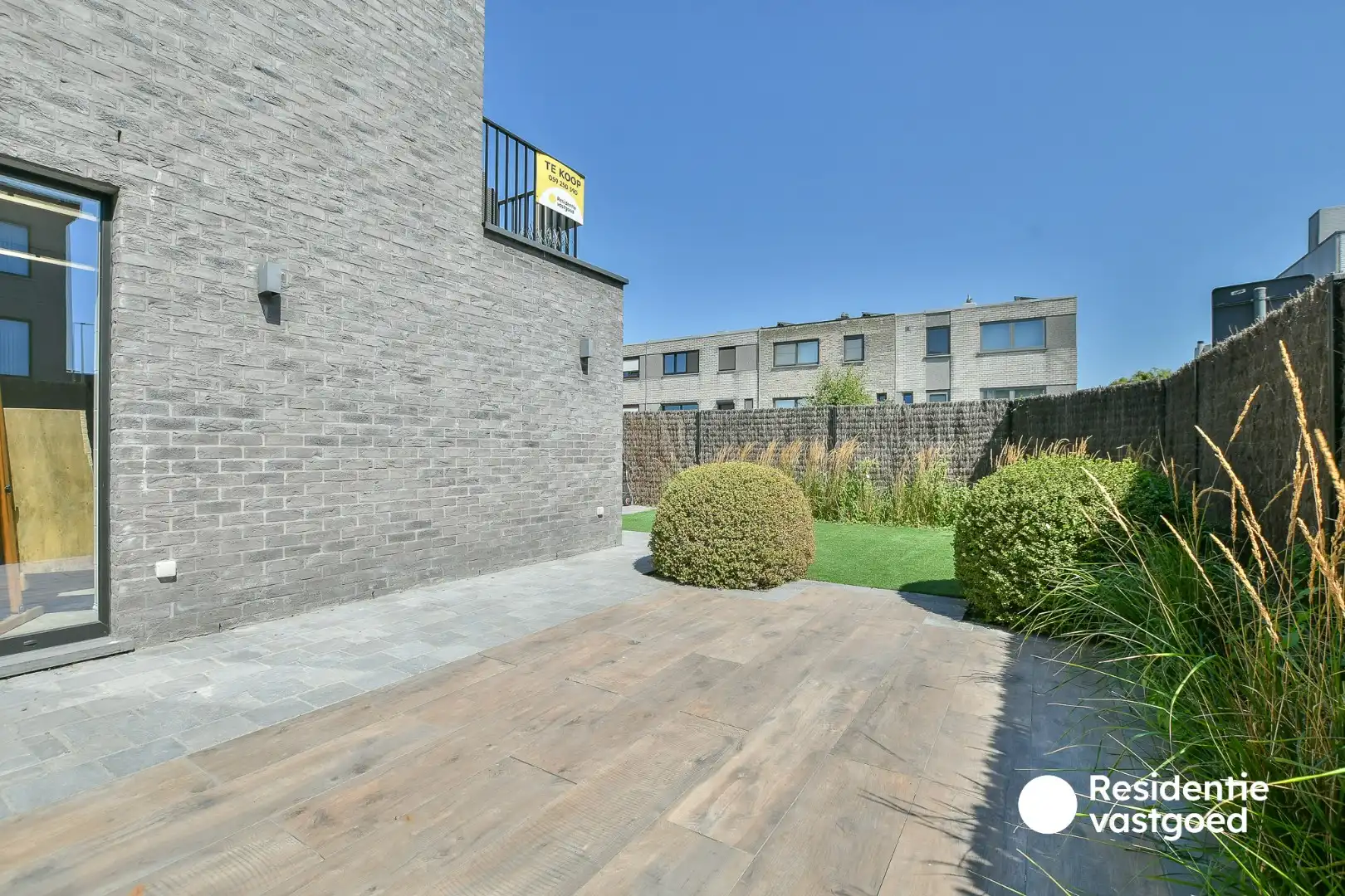 Ruime instapklare woning op topligging foto 4