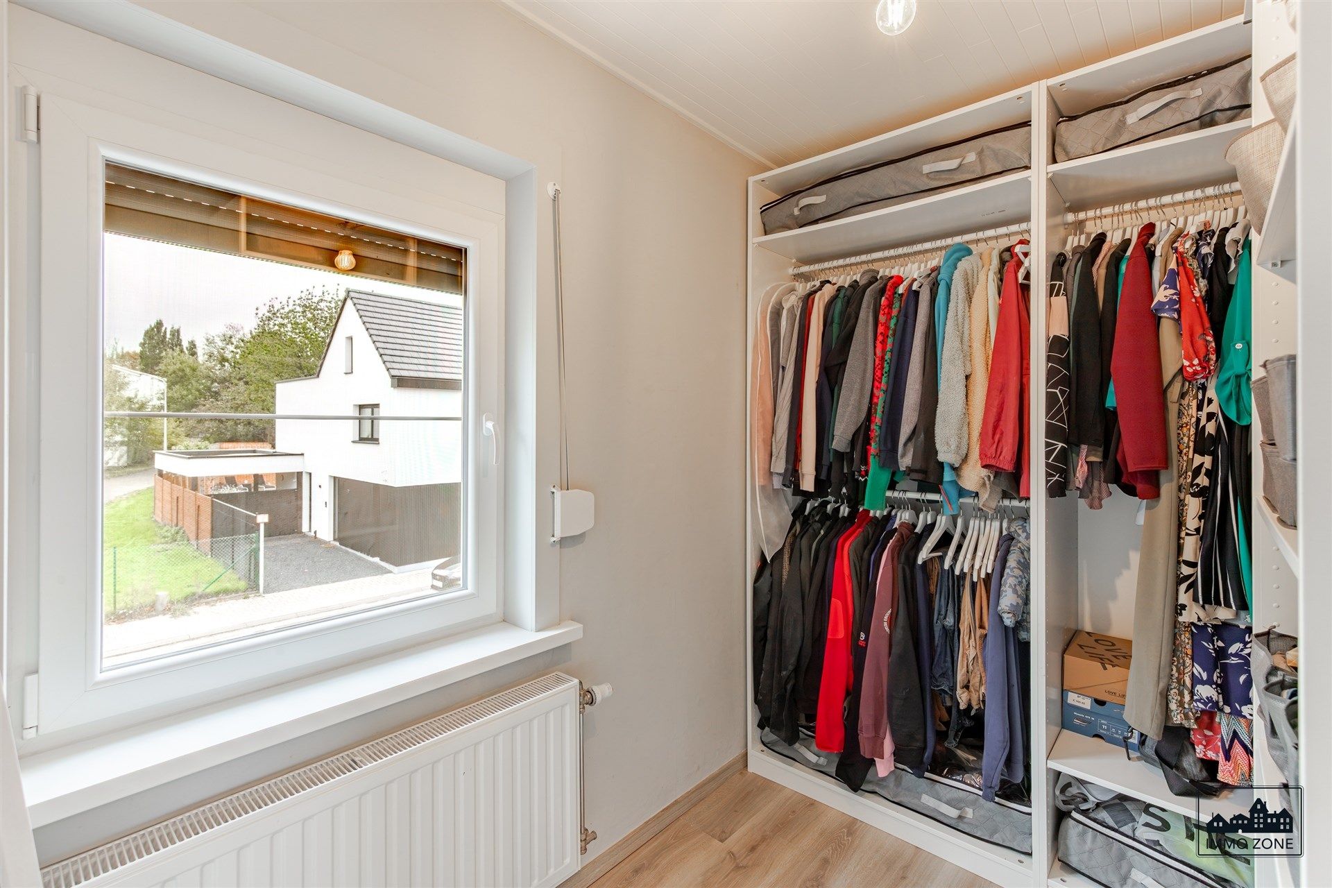 Instapklare, gerenoveerde woning in centrum Hamme. foto 11