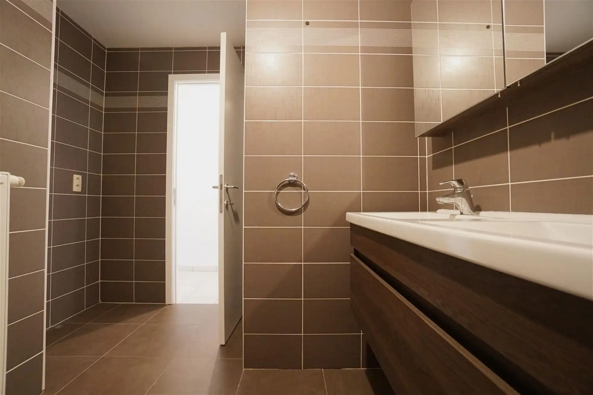 2-slpk appartement met terras te Gent foto 7