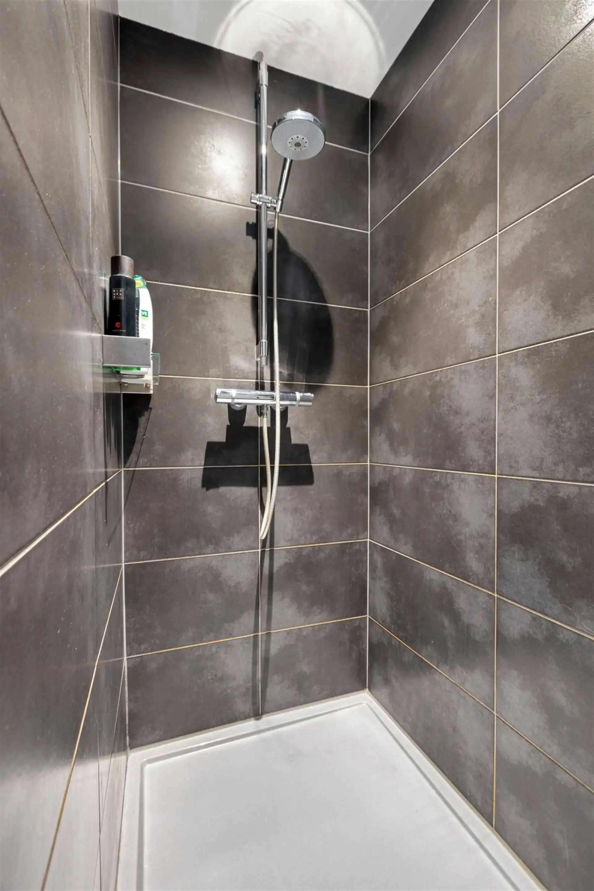 Instapklare woning op 10a in rustige en gegeerde ligging te Maasmechelen! foto 19