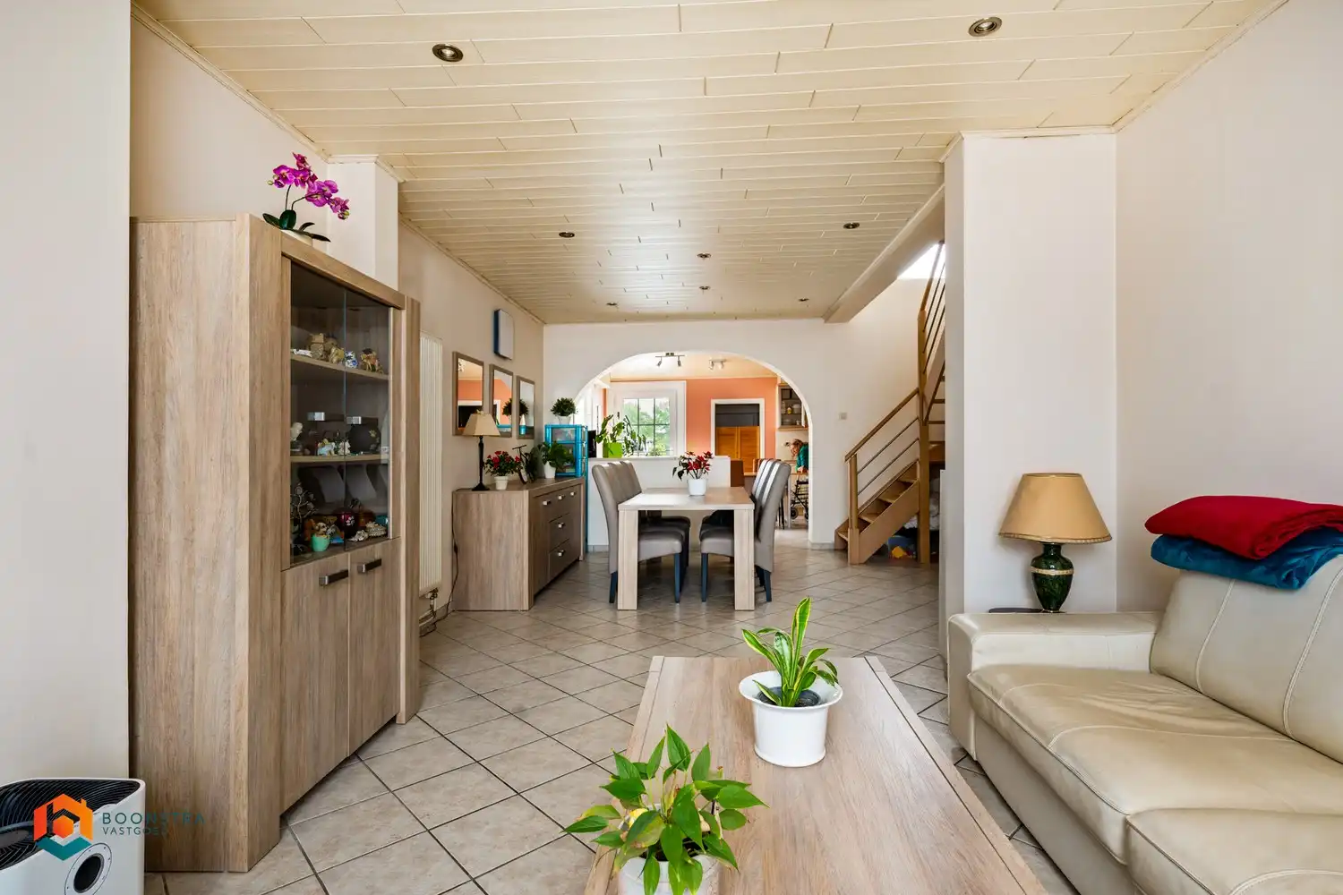 Te renoveren woning met 2 slpkrs en tuin in Sint-Katelijne-Waver foto 2