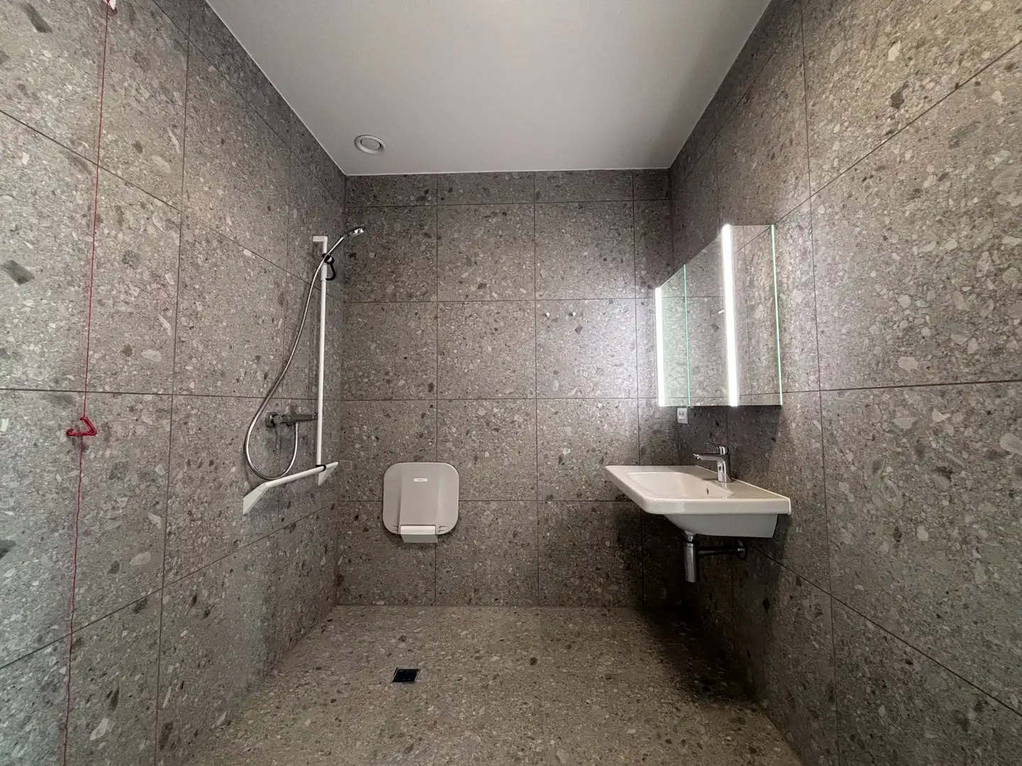 Moderne assistentiewoning met 1 slaapkamer op het tweede verdiep in Oostduinkerke. foto 6