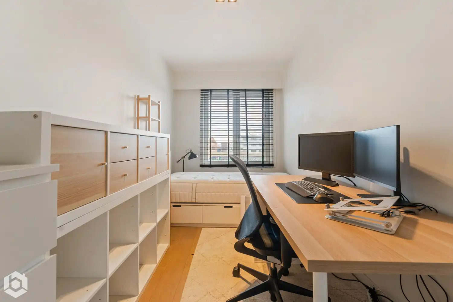 Korte termijn verhuur prachtig 2 slpkr appartement met uniek zicht op Mechelen foto 14