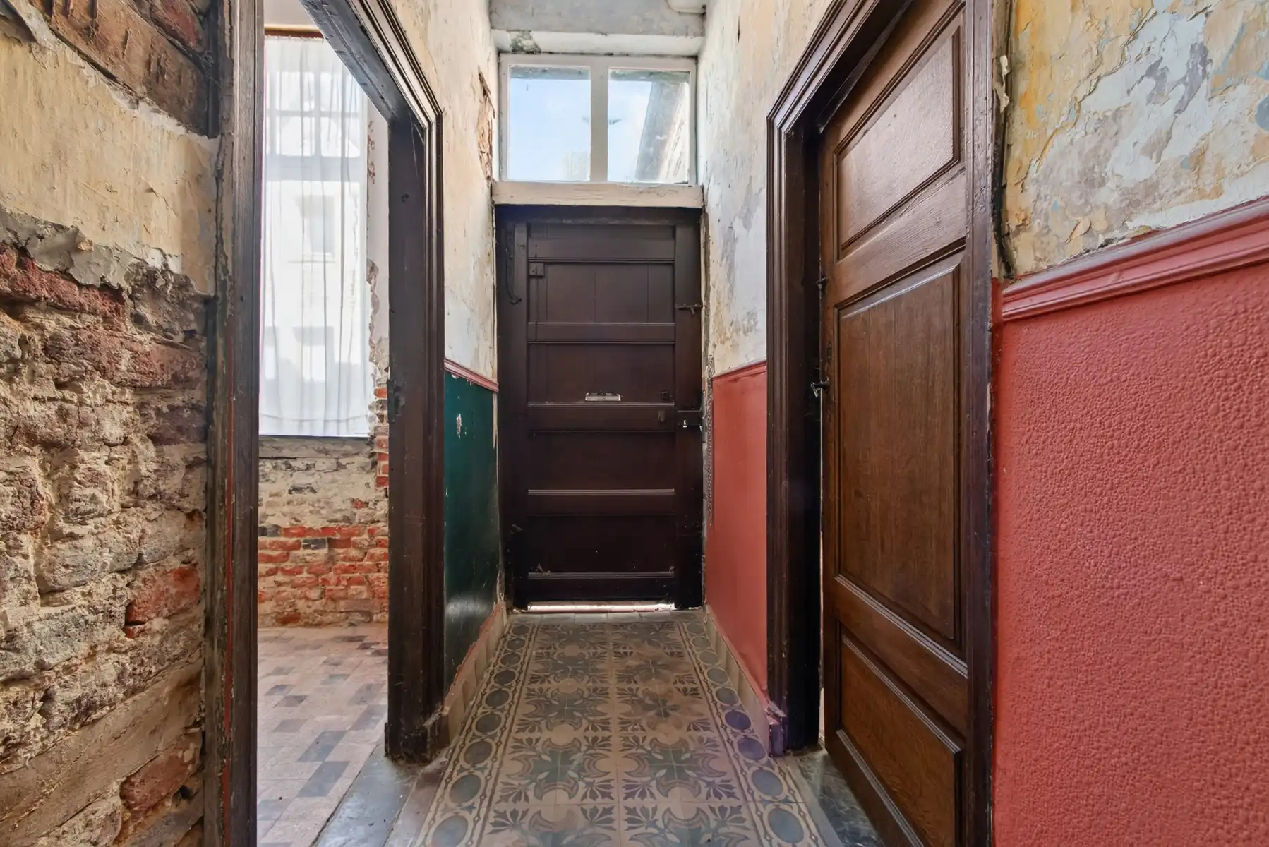 AUTHENTIEKE WONING BEGIJNHOF + 3 tot 4 SLK + TUIN + RUSTIG foto 3