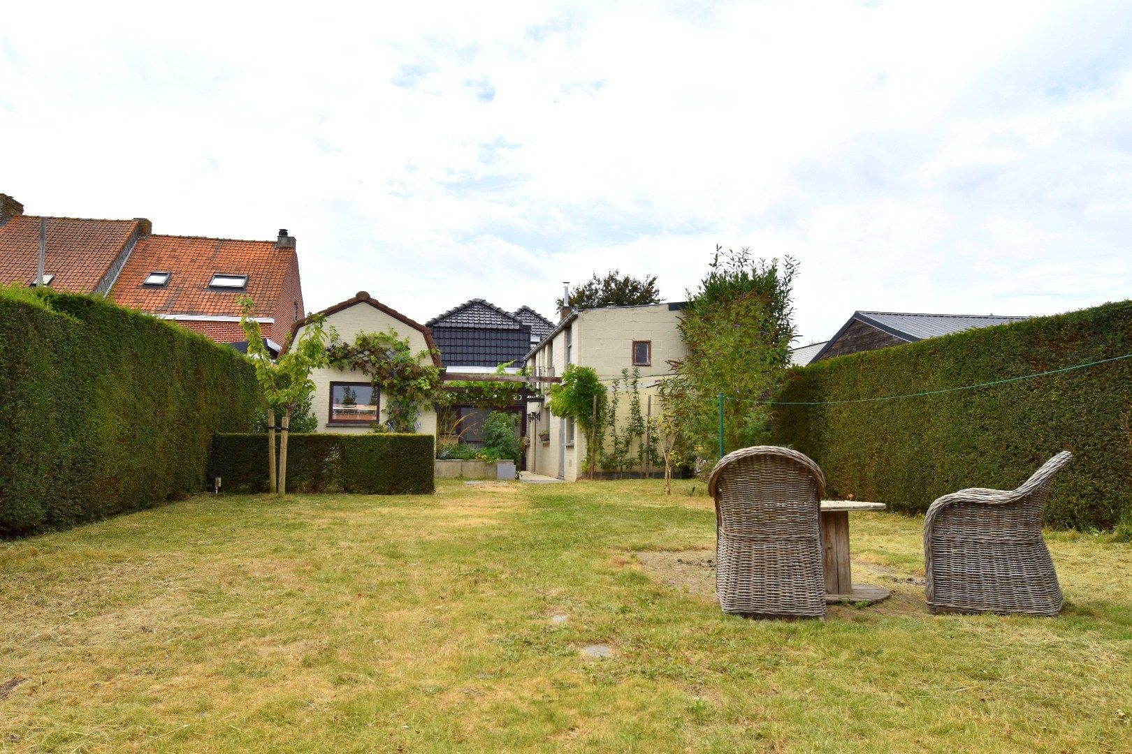 Charmante alleenstaande woning met 3 slaapkamers, tuin en garage in een rustige straat te Rollegem foto 23