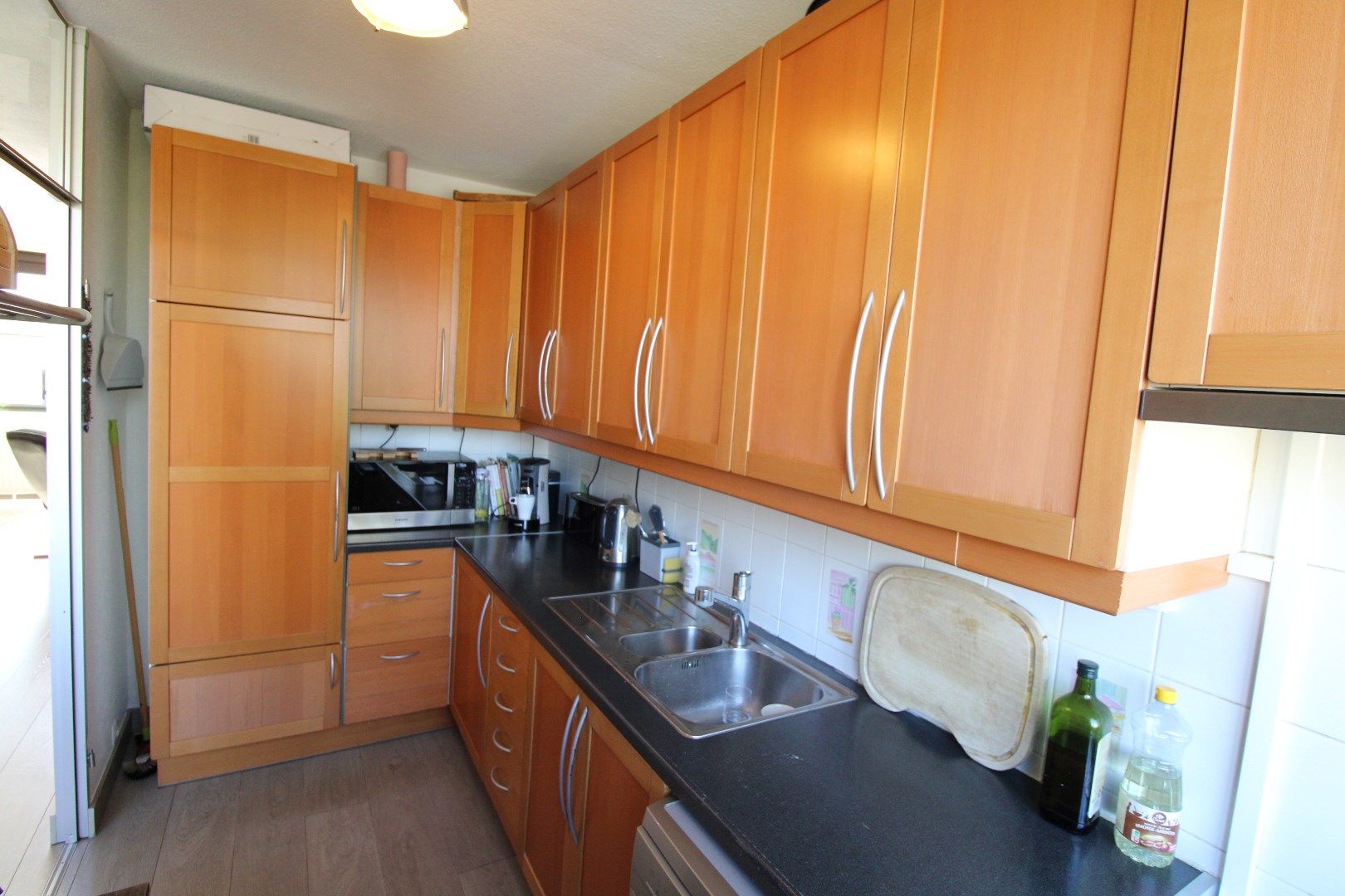Ruime bel-étage woning met zeer grote tuin en garage in Antwerpen, 3 slaapkamers, bouwjaar 1975, 533m² perceeloppervlakte, zuidgerichte tuin en terras foto 12