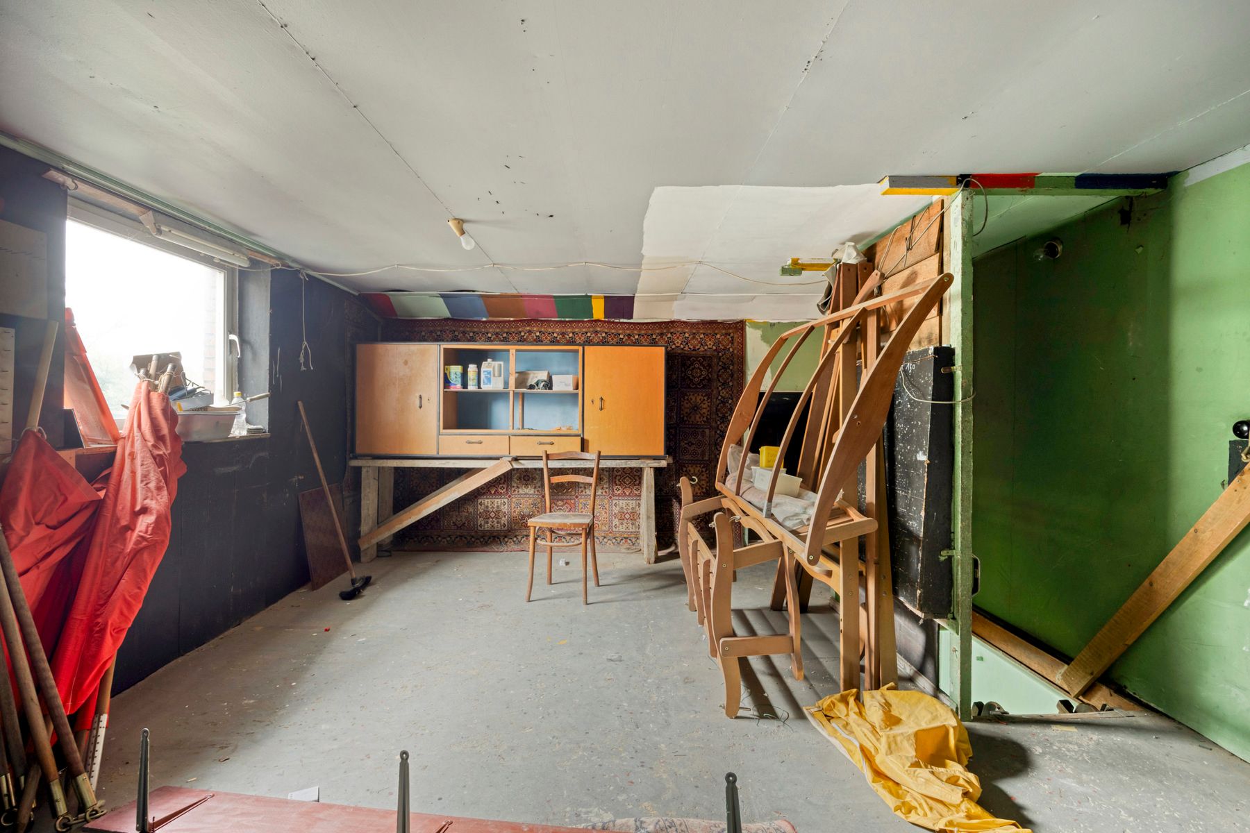 Ruime open bebouwing (250m²) op perceel van 807m². foto 20